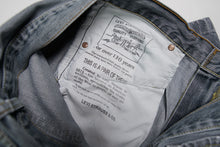 Load image into Gallery viewer, Vintage Levi's Pants | 34/34