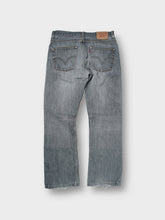 Load image into Gallery viewer, Vintage Levi's Pants | 34/34
