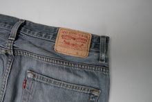 Load image into Gallery viewer, Vintage Levi's Pants | 34/34