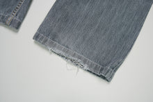 Load image into Gallery viewer, Vintage Levi's Pants | 34/34