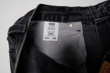 Load image into Gallery viewer, Vintage Levi's Pants | 34/32
