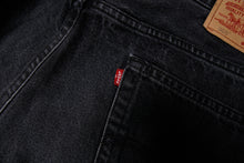 Load image into Gallery viewer, Vintage Levi's Pants | 34/32