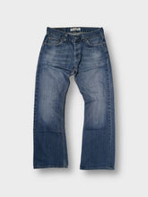 Load image into Gallery viewer, Vintage Levi's Pants | 34/32