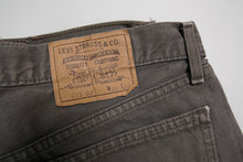Load image into Gallery viewer, Vintage Levi's Pants | 36/34