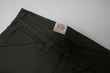 Load image into Gallery viewer, Levi&#39;s Cargo Pants | 30/32