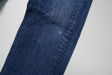 Load image into Gallery viewer, Vintage Levi&#39;s Pants | 36/34