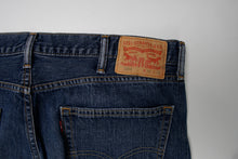 Load image into Gallery viewer, Vintage Levi&#39;s Pants | 38/30