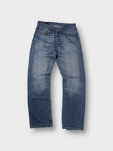 Load image into Gallery viewer, Vintage Levi's Pants | 31/32