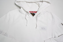 Load image into Gallery viewer, Alpha Industries Pullover | S