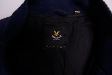 Load image into Gallery viewer, Lyle&amp;Scott Bomber Jacket | XL