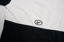 Load image into Gallery viewer, Vintage Reebok Pullover | M