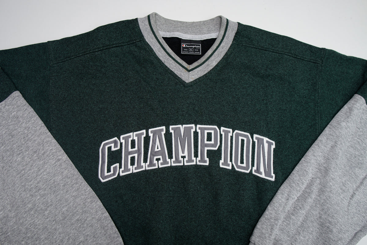 Vintage Champion Sweater | XL