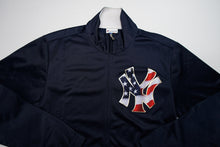 Load image into Gallery viewer, Champion Yankees Trackjacket | M