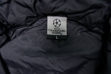 Load image into Gallery viewer, Vintage Olympiakos Piräus Champions League Jacket | L