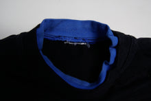 Load image into Gallery viewer, Vintage Tommy Hilfiger Sweater | M
