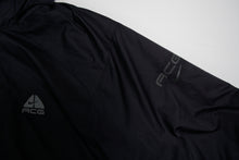 Load image into Gallery viewer, Vintage Nike ACG Jacket | M