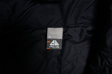 Load image into Gallery viewer, Vintage Nike ACG Jacket | M