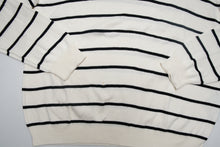 Load image into Gallery viewer, Ralph Lauren Knit Sweater | L
