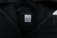 Load image into Gallery viewer, Vintage Nike Pullover | M