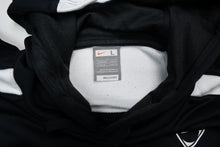 Load image into Gallery viewer, Vintage Nike Pullover | L