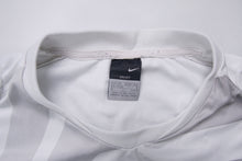 Lade das Bild in den Galerie-Viewer, Vintage 2000er Nike Dri-FIT T-Shirt | XXL