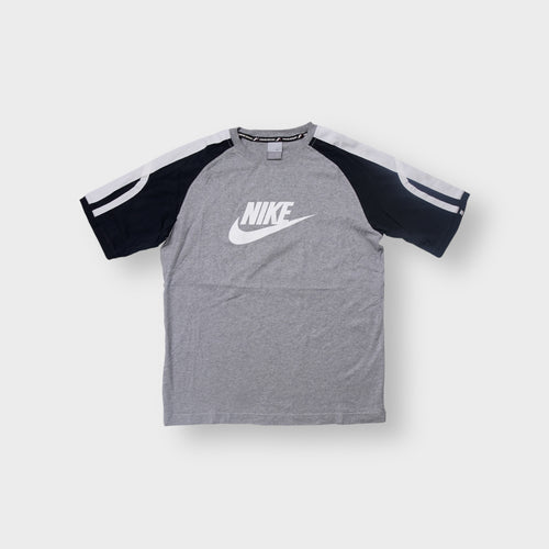 Nike T-Shirt in grey and black featuring a large white logo print on the chest