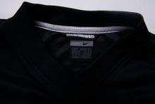 Load image into Gallery viewer, Vintage Nike T-Shirt | M