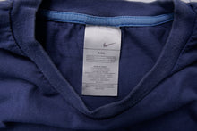 Lade das Bild in den Galerie-Viewer, Vintage 2000er Nike T-Shirt | XXL