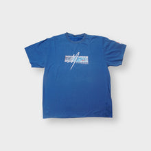 Load image into Gallery viewer, Blue Nike T-Shirt featuring a 6. Ford Köln Marathon chest print