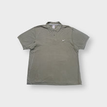 Lade das Bild in den Galerie-Viewer, Nike polo shirt in olive green with a small white embroidered Swoosh on the chest
