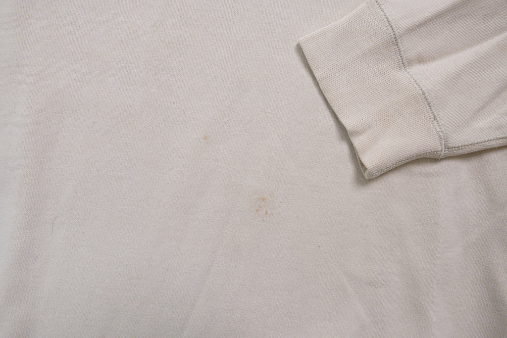 Nike crewneck sweater in beige featuring a small black embroidered Swoosh logo on the chest, detail 2