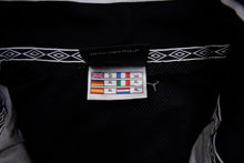 Lade das Bild in den Galerie-Viewer, Vintage Umbro Jacke | XL